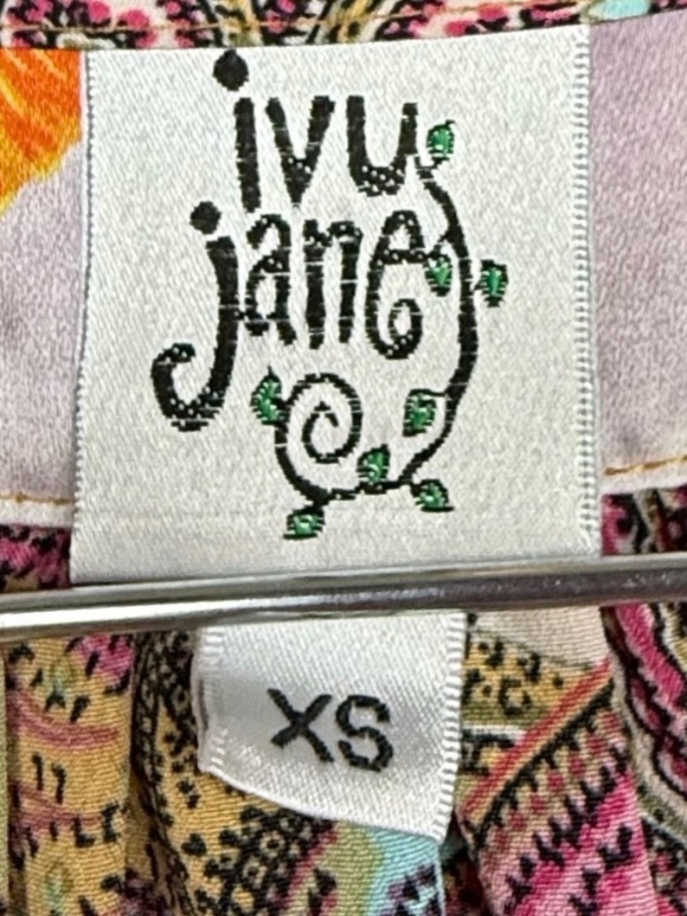 Ivy Jane Multi Color Blouse Sz XS - Picture 5 of 6